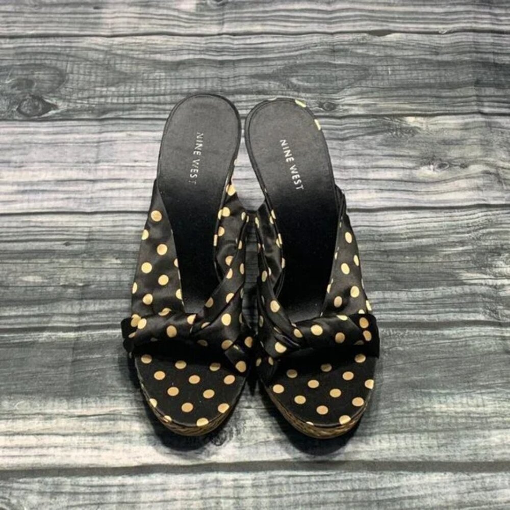 Nine West Polka Dot Shoes - Picture 2 of 9